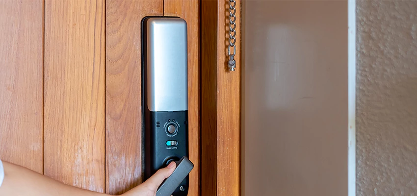 Home Security Electronic Locks Upgrades in Plainfield, IL